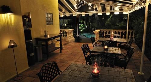לייק וורת' Mango Inn Bed And Breakfast מראה חיצוני תמונה